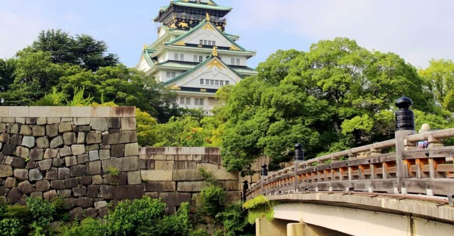 1-Day walking tour in Osaka：Castle, temples and Ukiyoe - Why This Osaka Walk Works in One Day
