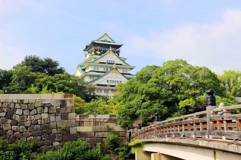 1-Day walking tour in Osaka：Castle, temples and Ukiyoe - Osaka Castle Museum: The City’s Power Story in Numbers