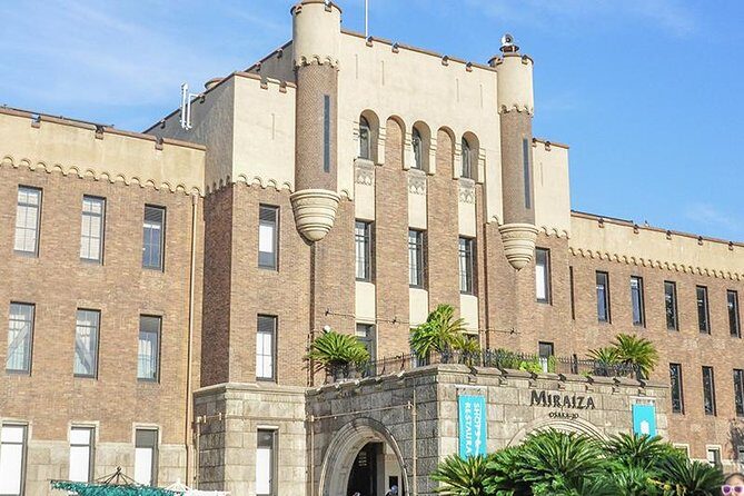 A Tour to Explore the Symbol of Osaka: Osaka Castle - Ticketing, cash, and why they matter in Japan