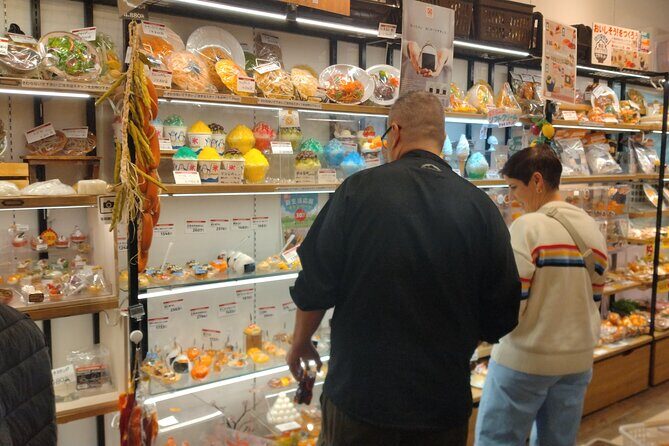 Anime shopping tour in Osaka: figures, Manga, Maid Cafe, Knife - Route N (Nipponbashi): Knives First, Then Otaku Road Finds