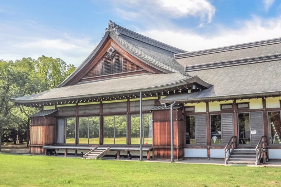 Discover Osaka, Private Customizable Tour with Expert Guides - The guide factor: great English can make or break the day