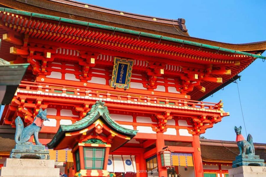 From Kyoto or Osaka: Kyoto Highlights & Nara Park Day Trip - Kiyomizu Temple and the old-street walk: Kyoto atmosphere without extra planning