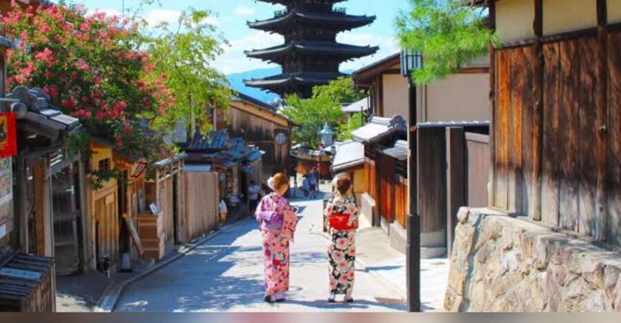 Full day Highlights destination of Kyoto with Hotel Pickup - Getting There Comfortably: Hotel Pickup and Private Transport