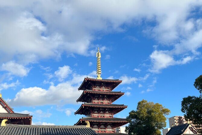 Full Day Walking Tour in Osaka Castle Temples and Ukiyoe - Dotonbori, Tsuribori Shrine, and the Ukiyo-e Moment