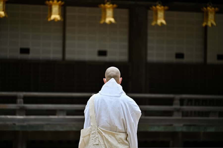 Koyasan: A Mysterious Meditation Journey - Kongobu-ji Temple: Shingon main temple energy, up close