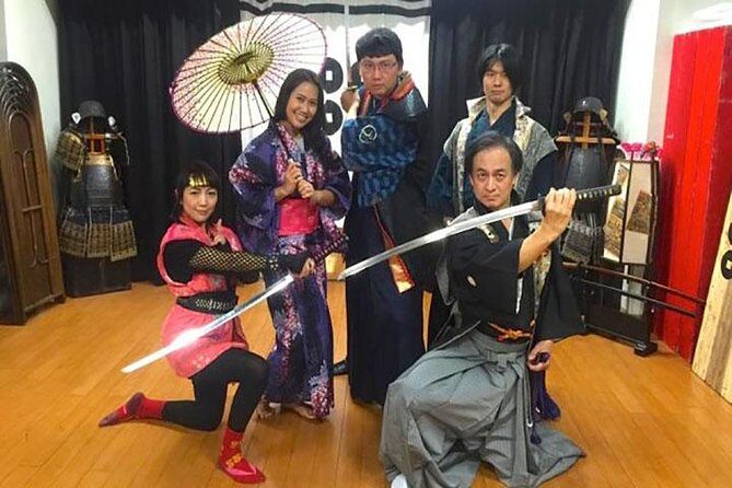 Learn The Katana 'Sword' Technique of Samurai and Ninja - Finishing strong: tate battle experience, ninja scene, and rubber shuriken