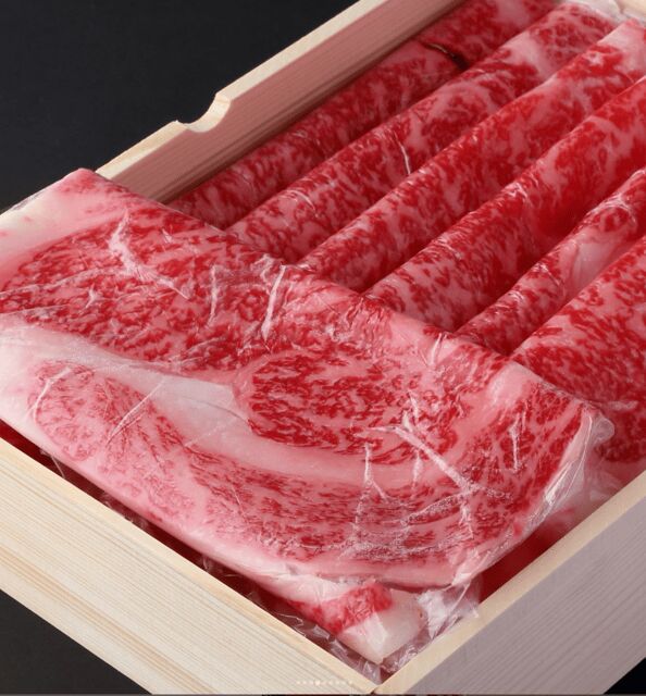 Manno: Osaka Premium Wagyu BBQ Experience Reservation - Service Style and Room Atmosphere: What You’ll Feel During the Meal