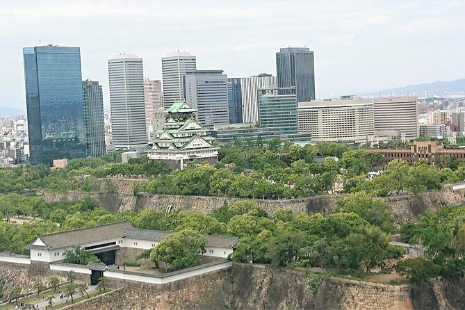One-Day Walking Tour : Making Fun Memories in North Osaka - Stop 5: Osaka Castle (Moats, Gold Details, and a Samurai Story)