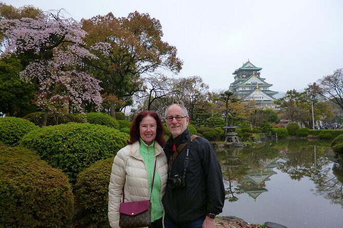 Osaka Castle and Sumiyoshi Taisha Shrine Private Half-Day Tour - How Sumiyoshi Taisha’s orange bridge sets the tone for Osaka