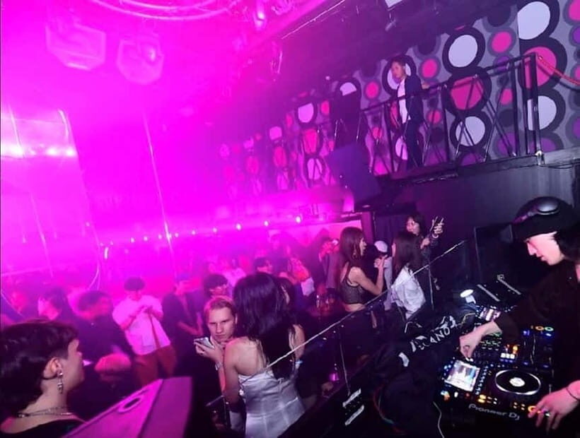 Osaka Dotonbori: CHEVAL Nightclub Ticket with Drink/VIP Plan - Key things to know before you buy