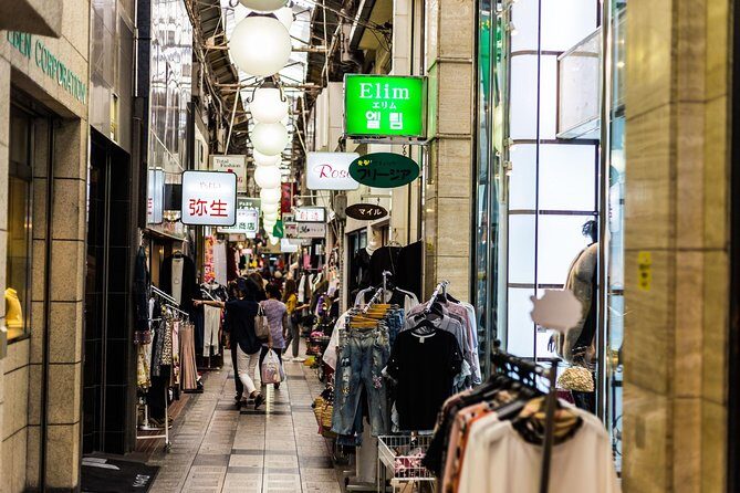 Osaka Highlights: 4-Hour Walking Tour with Castle - Shinsekai: Old-School Entertainment Streets, Both Shiny and Worn