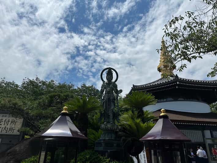 Osaka: Japan’s Oldest Temple & Bone Buddha Walking Tour - Shitennoji starts the story of Buddhism in Japan