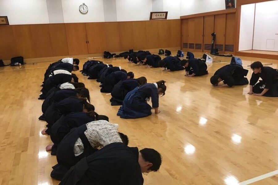 Osaka: Kendo Workshop Experience - The men moment and the match-style mini-game