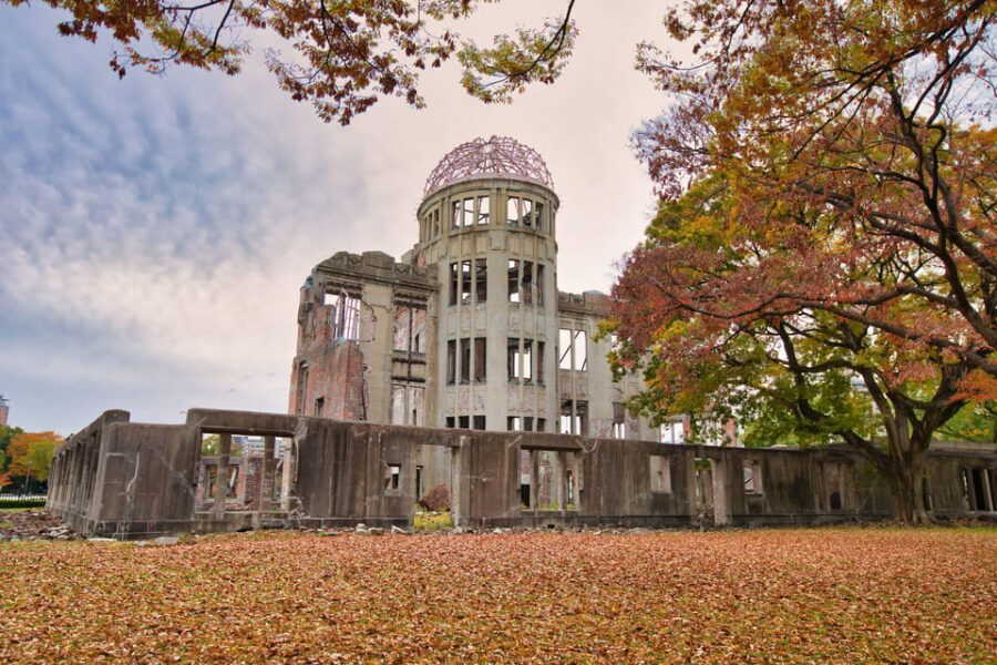 Osaka/Kyoto: Hiroshima Miyajima Bus Tour & Shinkansen Ticket - Free Time on Miyajima: When One Hour Helps and When It Doesn’t
