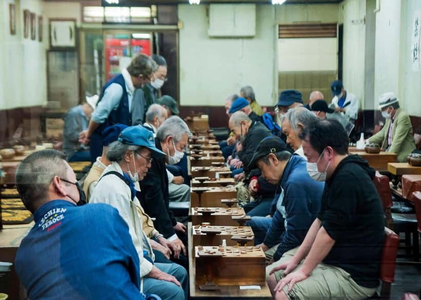 Osaka Night Photography Workshop - Nipponbashi: Close-Up Subjects and Smarter Night Exposure