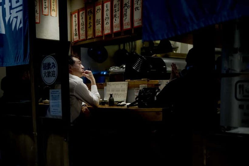 Osaka Night Photography Workshop - Shinsekai: Street Photography Confidence in Low-Light