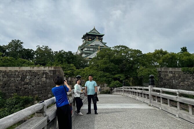Osaka: Osaka Castle Tower Private Guided Tour in 90 Minutes - When a private Osaka Castle tour is the right move