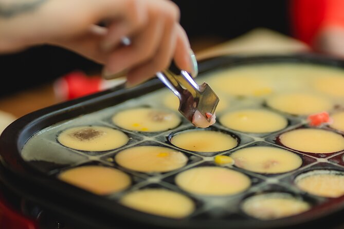 Osaka Street Food Festival :Takoyaki＆Okonomiyaki for Families - Okonomiyaki Meal: The Second Osaka Classic in the Same Session