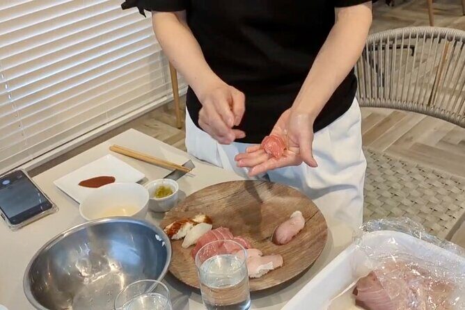 Osaka Sushi Cooking Class - Maki Roll Crafting With Your Favorite Fillings
