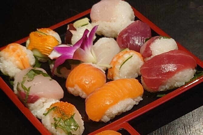 Osaka Sushi Cooking Class "Learn here and make it at home" - The 30-minute kickoff: what you’re setting up
