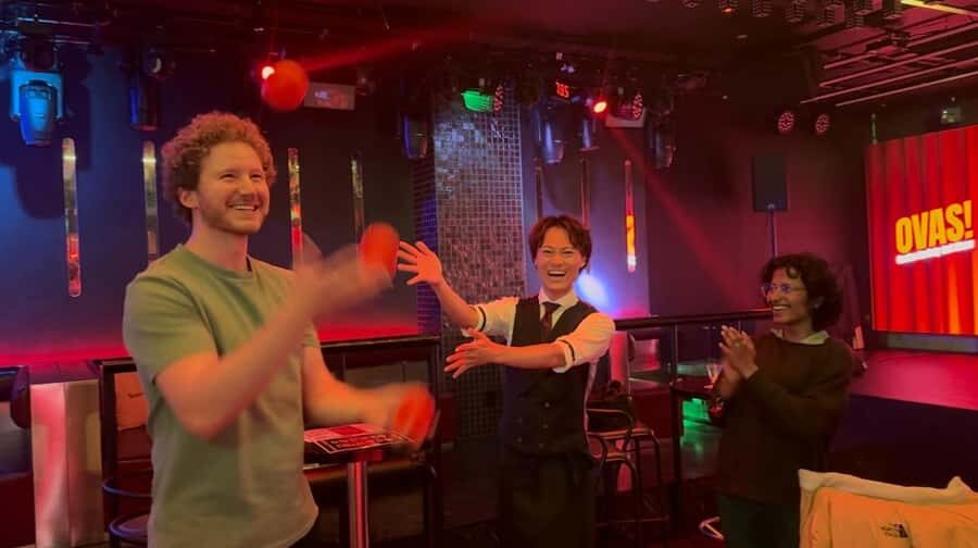 OSAKA VARIETY ACT SHOW - The Show’s Shape: Daily Timing and the Freedom to Come and Go