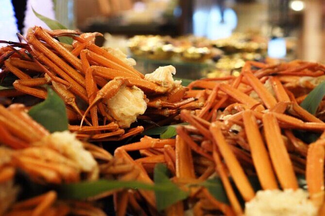 Play with Snow Crab Buffet Lunch and Strawberry Picking Bus Tour - Kobe Sanda Premium Outlets: 210 Stores Worth of Breathing Room