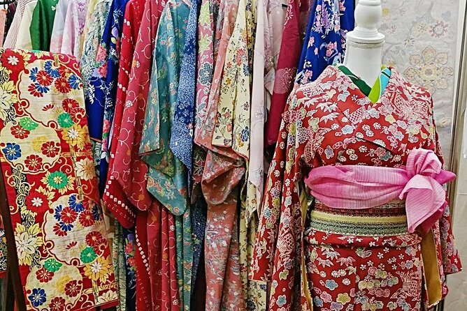 Real Kimono experience and Tsumami Kanzashi Workshop - Booking tips to make the day smoother