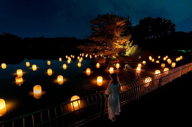 TeamLab Botanical Garden Osaka Ticket - Floating Resonating Lamps on Oike Lake: the moment many people wait for