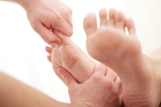 ZEN therapy | Shiatsu-style massage, EnergyTherapy & Japanese Tea - Step 3: H2 inhalation therapy and relaxation at MAITRII
